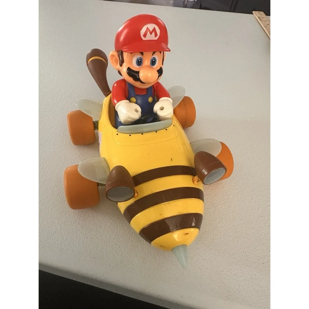 Nintendo Super Mario Bros Mario Bee-Themed RC Toy Car Vehicle MPN 14022STUT1